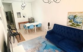 Muslim Boutique Apartment With Balcony